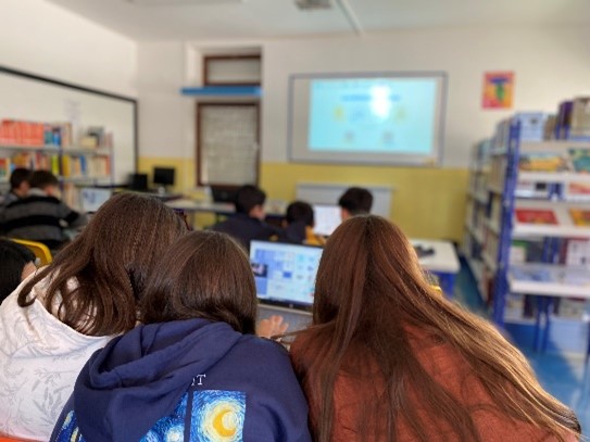 ALUNOS DO CRATO FICAM SENSIBILIZADOS PARA A NECESSIDADE DE EXPLORAÇÃO E UTILIZAÇÃO SUSTENTÁVEL DOS RECURSOS MINERAIS
