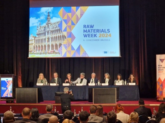 ACPMR NA RAW MATERIALS WEEK EM BRUXELAS